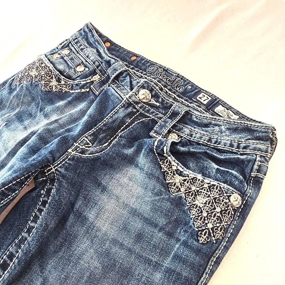 Miss Me Size 27 Jeans Fleur De Lis Rhinestone Capri Sequin Flap Pocket Crop - Picture 8 of 12